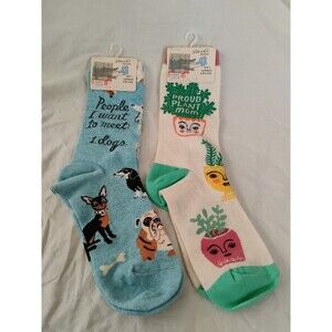 Blue Q Women's Crew Socks Lot Of 2 Proud Plant Mom & Dogs